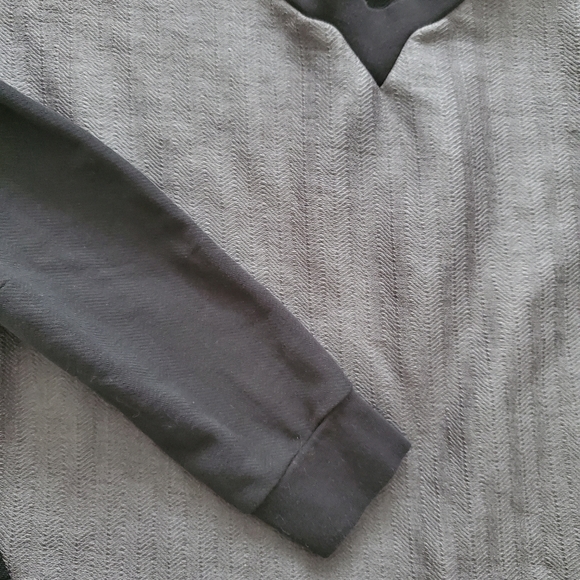 ADIDAS WOMEN'S CROP TOP - Picture 8 of 10